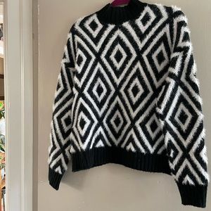 Fuzzy geometric sweater